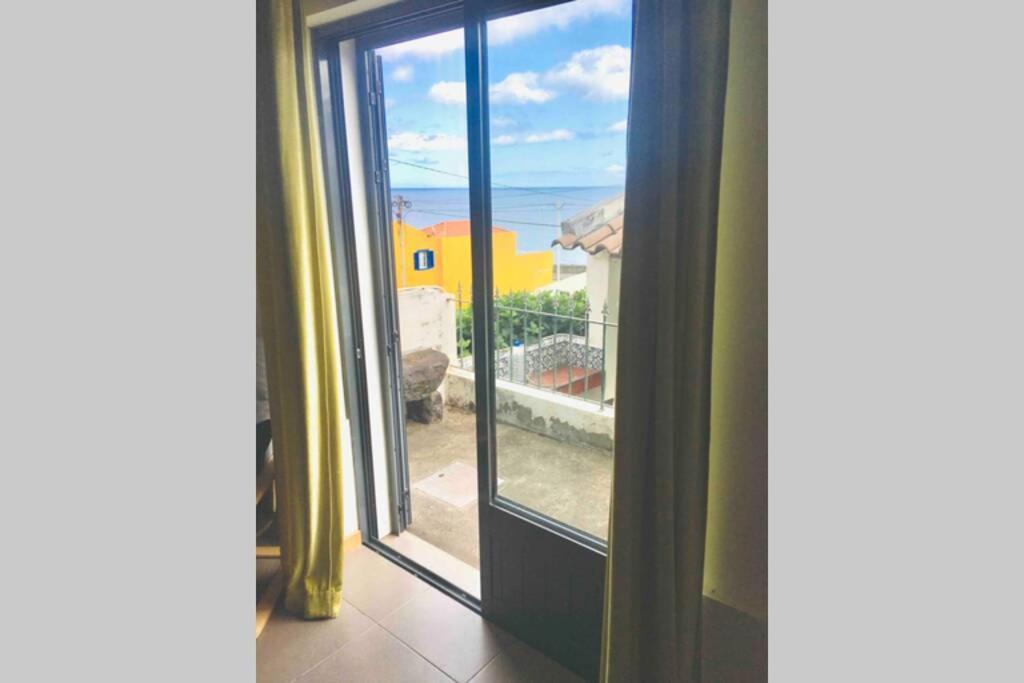Apartamento Vista Do Mar A Ribeira Quente Exteriör bild