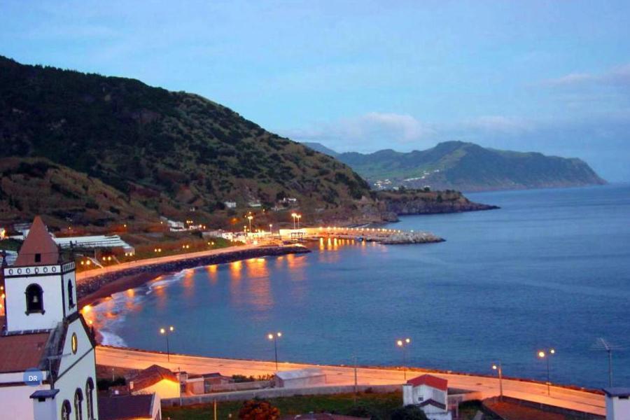 Apartamento Vista Do Mar A Ribeira Quente Exteriör bild